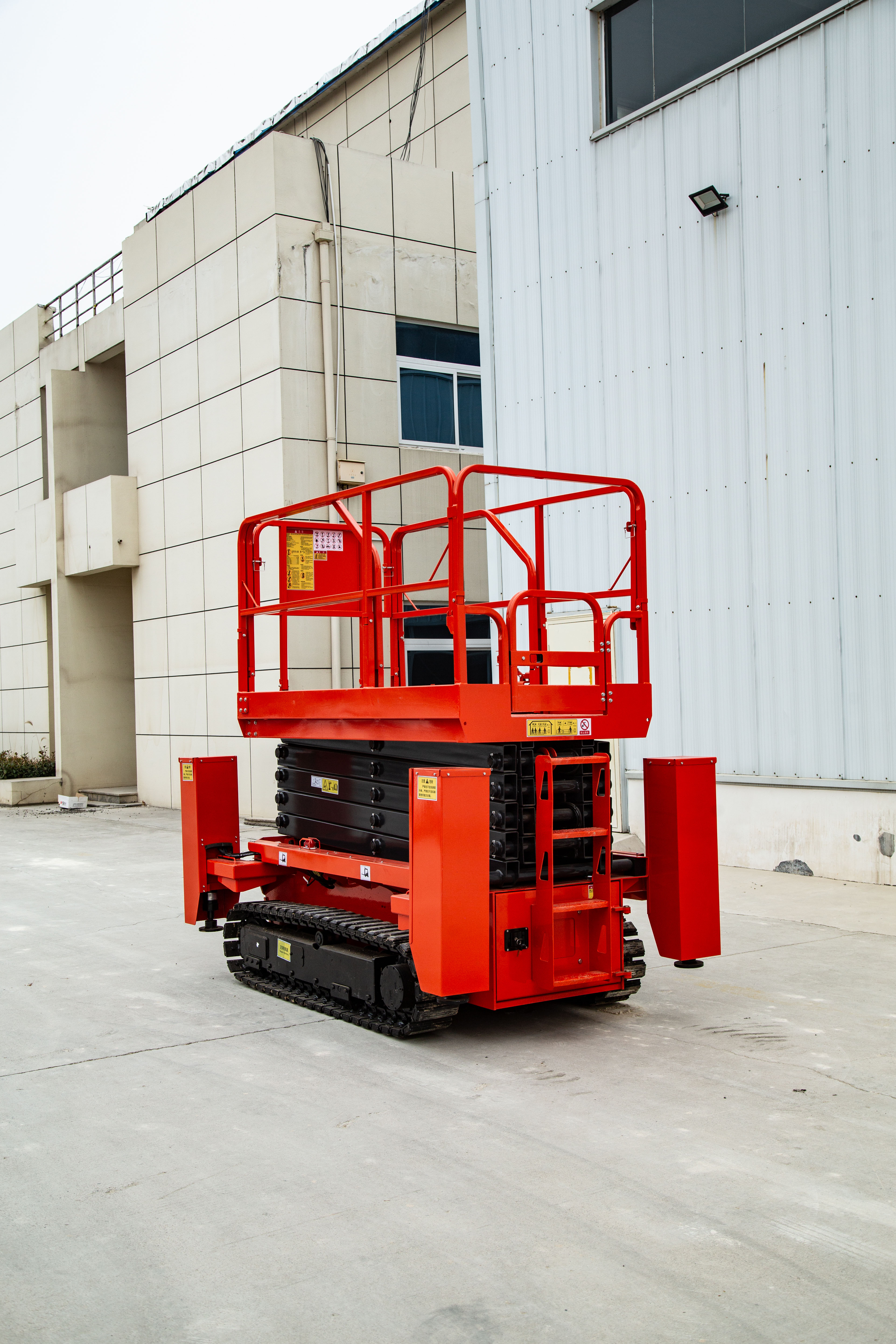 液壓升降平臺(tái)的介紹？