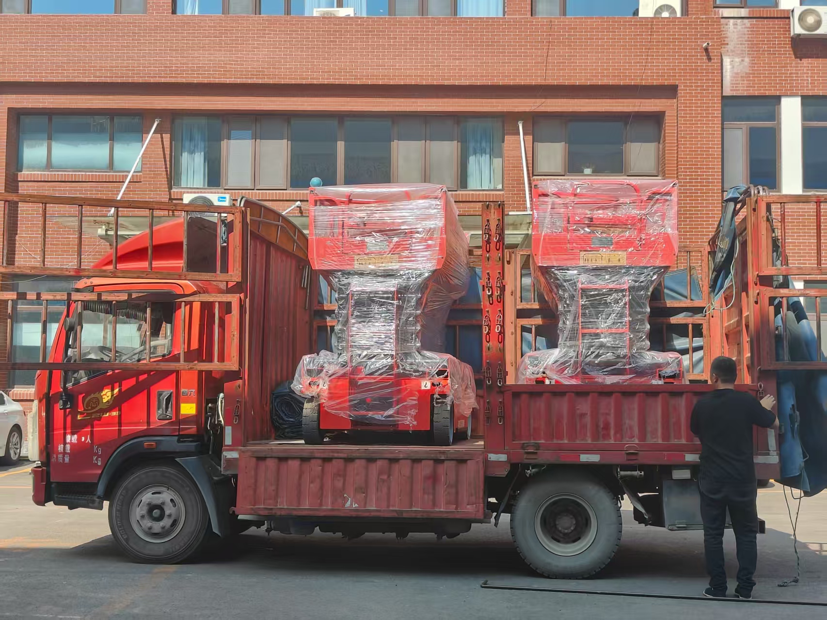 aa760c621fb846468a22cf7a7b3e965